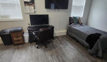 5 N Vigue Shore Rd, Albion, ME 04910