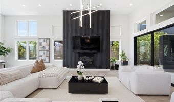 11233 Desert Heights Ave, Las Vegas, NV 89135