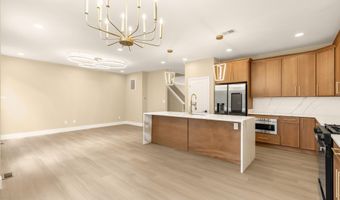 43621 DUNHILL CUP Sq, Ashburn, VA 20147