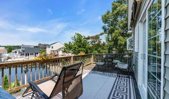 65 N Island Rd, Bayville, NJ 08721