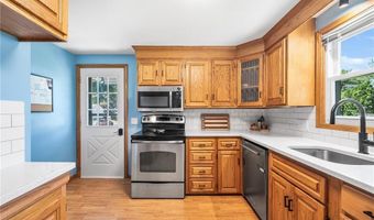 10 Craigie St, North Providence, RI 02911