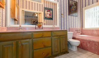 11918 Spring Meadow Dr, Baton Rouge, LA 70818