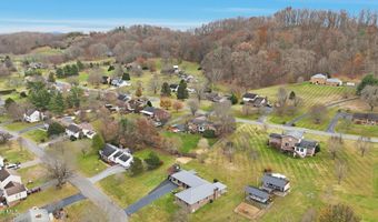 270 Bogey Dr, Abingdon, VA 24211