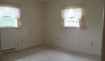 8481 N Luce Rd, Alma, MI 48801
