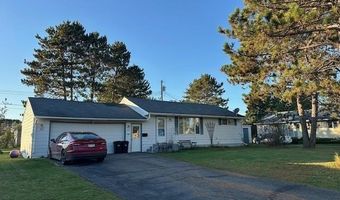 35 Garden Cir, Babbitt, MN 55706