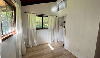 2130 Kauhikoa Rd B, Haiku, HI 96708