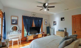 737 N State St, Alma, MI 48801