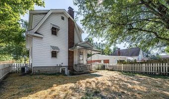 6815 Gracely Dr, Cincinnati, OH 45233