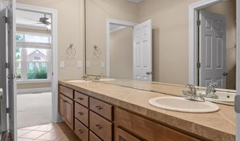 9056 Crystal Brook Dr, Apison, TN 37302