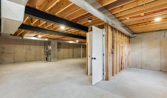 457 Rosedale Ter, Ballwin, MO 63021