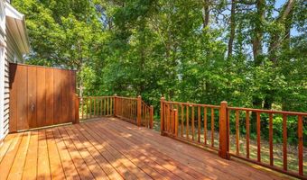 9 Blue Meadow Ct 9, Bourne, MA 02532