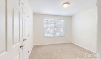 1017 Baldwin Commons Dr, Arden, NC 28704