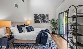 3926 Voltaire St, San Diego, CA 92107