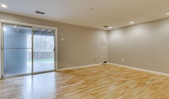 4406 CHURCHMAN Ct, Alexandria, VA 22310