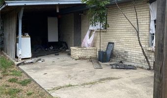 1021 W Main St, Alice, TX 78332