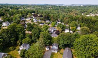 24 Warwick St, Bangor, ME 04401