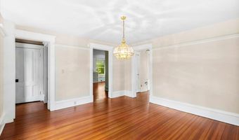 104 Euclid Ave, Altamont, NY 12009