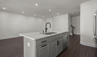 43294 FARRINGDON Sq, Broadlands, VA 20148