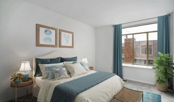 642 15TH St S 2, Arlington, VA 22202