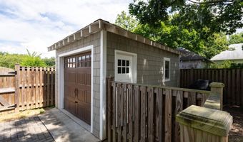2503 TAYLOR Ave, Alexandria, VA 22302