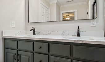 123 Walnut Hill Rd, Bells, TN 38006