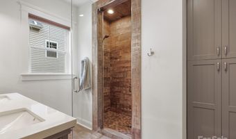 1343 Heathbrook Cir, Asheville, NC 28803