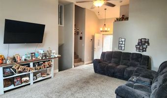 1019 E Daniels St, Aurora, MO 65605