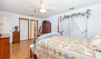 1469 Farmington Ave 46, Bristol, CT 06010