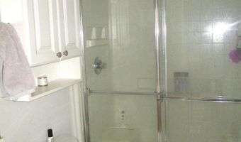 2003 PHILLIPS Ter 6, Annapolis, MD 21401