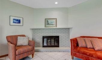 172 Shetland Dr, Amherst, NY 14221