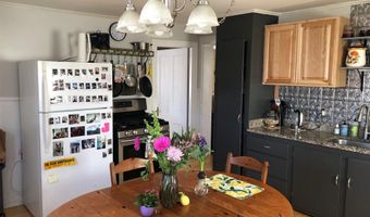 79 Park St, Burlington, VT 05401