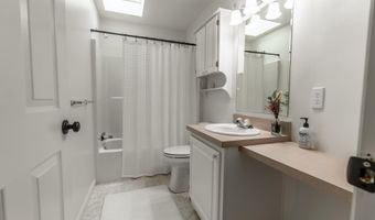 304 CRYSTAL CREEK Xing, Abbottstown, PA 17301