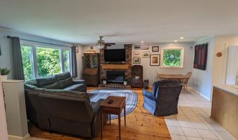72 Tabor Cir, Albany, NH 03818