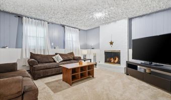 2705 ANDREA Dr, Allentown, PA 18103