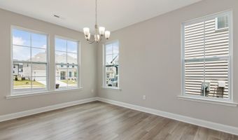 87 Appleseed Dr, Lillington, NC 27546
