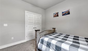 28 Copinsay Dr, Bella Vista, AR 72715