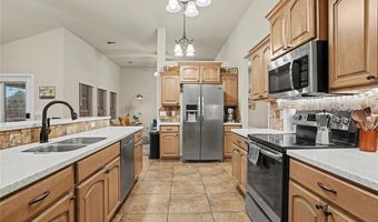 1816 Puma Dr, Altus, OK 73521