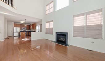 25 Brittany Ct, Atlantic Highlands, NJ 07716