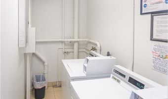 430 Kaiolu St 301, Honolulu, HI 96815