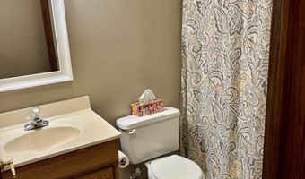 54661 Chardan Dr, Battle Creek, NE 68715