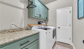 3705 Oakbrooke Ave, Bentonville, AR 72712