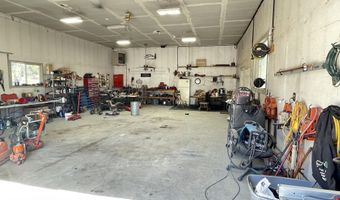 89 W Center St, Blackfoot, ID 83221