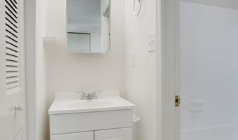 4527 AIRLIE Way, Annandale, VA 22003