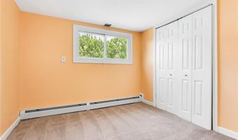 29 Firglade Ave, East Providence, RI 02915