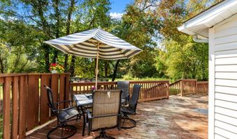 203 Edgewood St, Ballard, WV 24918