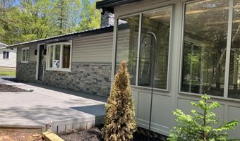 54 Skyline Dr, Albrightsville, PA 18210