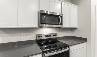 3639 Heritage Farm Ln, Amelia, OH 45102