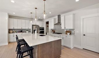 7255 Pine Lake Blvd, Almont, MI 48003