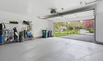 79 Sturgis Ln, Barnstable, MA 02630
