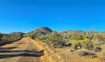2 B S Cattle Crossing Rd, Yucca, AZ 86438